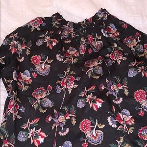 Ann Taylor Tops - Ann Taylor Floral Blouse Ann Taylor Tops - Ann Taylor Floral Blouse
